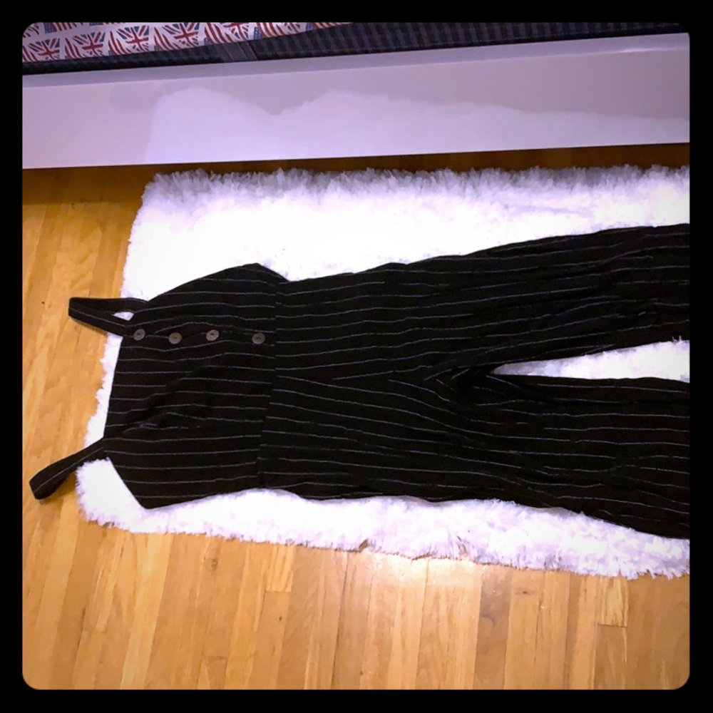 Fancy and classy black jumpsuit